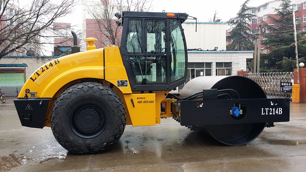 LT214B-03.jpg
