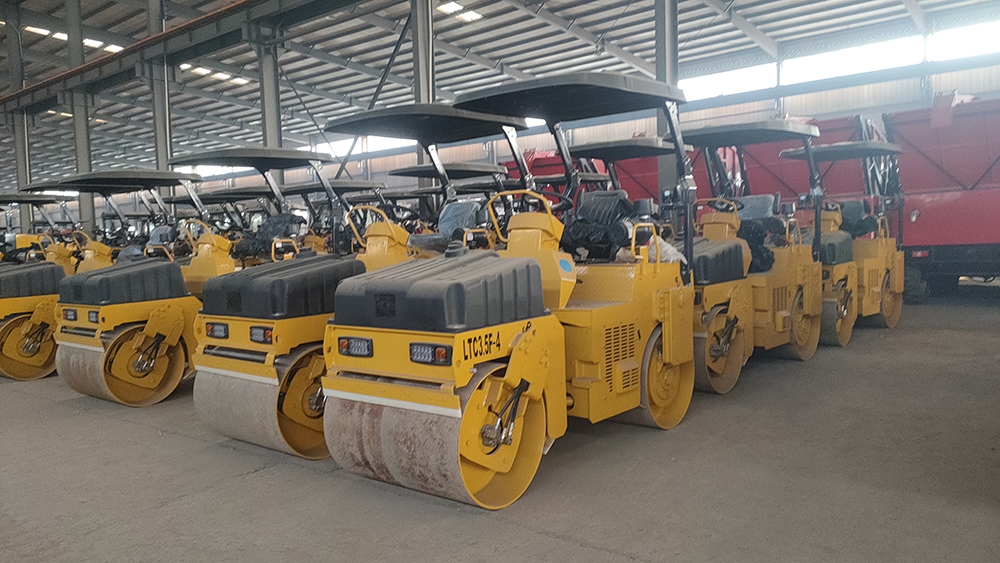 Roadtop LTC3.5F Double Drum Roller – Ideal Compaction Solution for Confined Job Sites