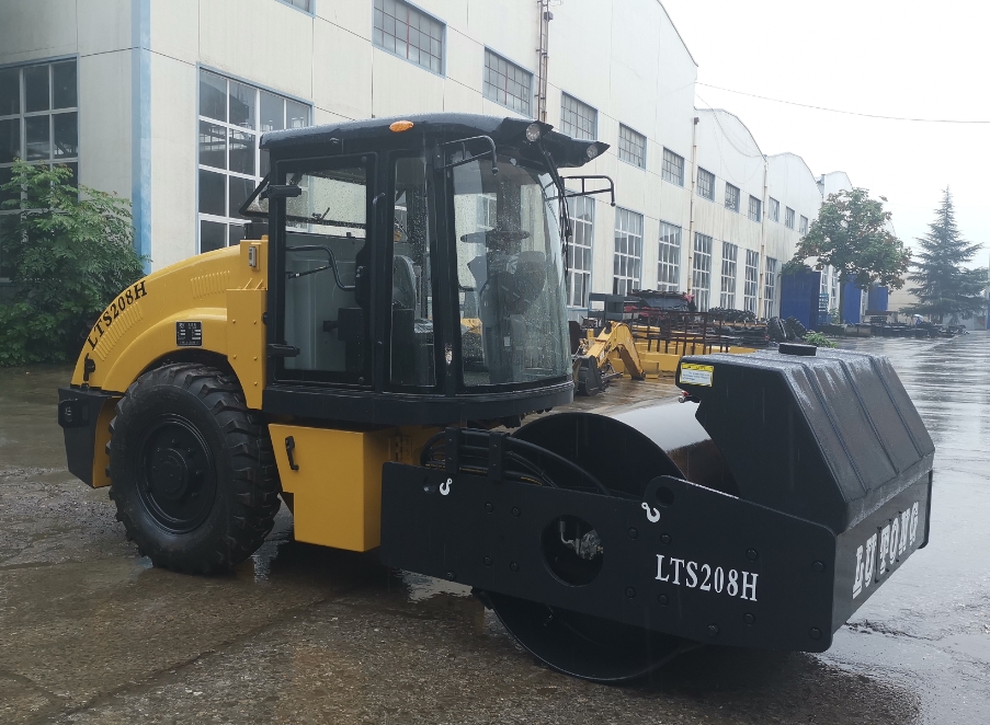 LTS208H Road Roller: Reliable Compaction Powerhouse for Harsh Working Conditions