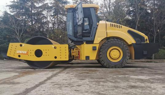 LTS723H Full Hydraulic Single-Drive Road Roller | Deep Compaction, Suitable for Complex Plateau Working Conditions